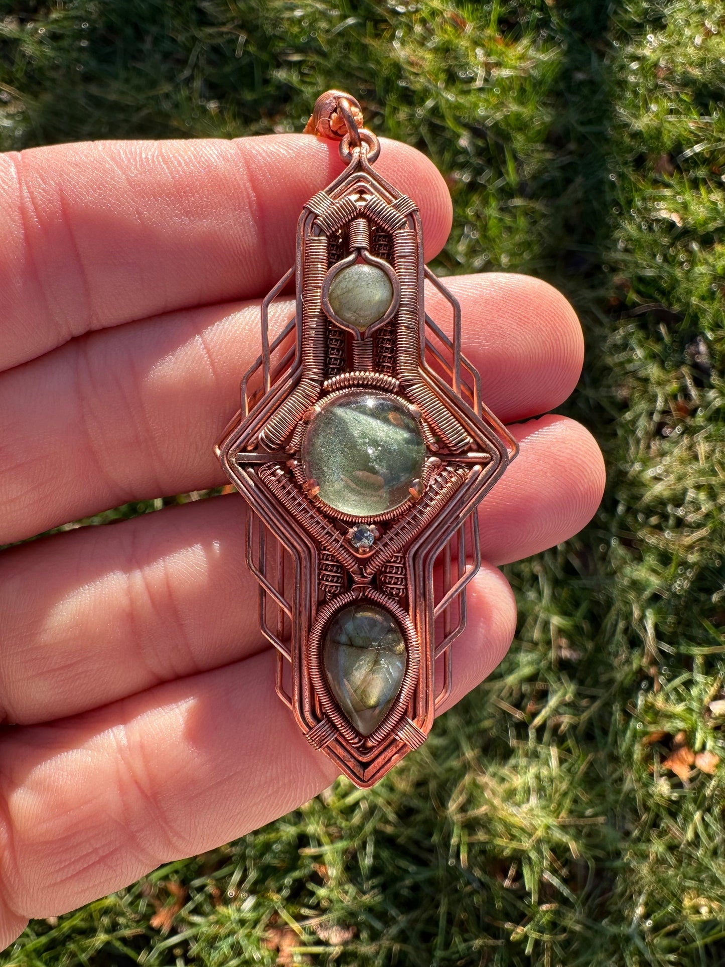 Portal Talisman 🪬 🕳️🛸👽 Copper Tech Key Pendant, Labradorite & Lodolite Crystals