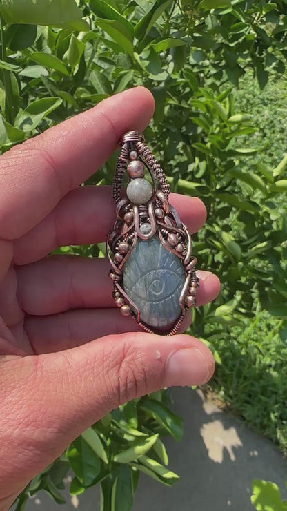 Piercing The Veil ✨ Labradorite & Moonstone & Yooperlite 🪬